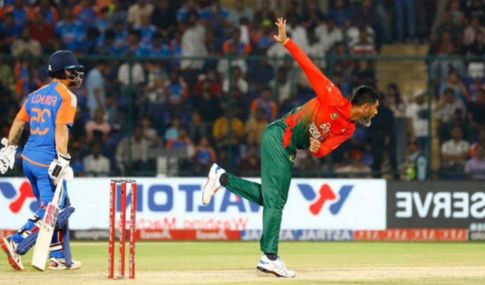 পুরো ম্যাচের ভাগ্য বদলে গেছে মাহমুদউল্লাহর এক বলে