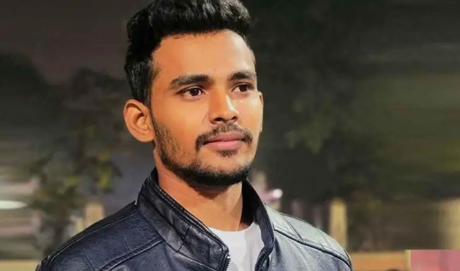 রাজশাহী ও চিটাগংয়ের মালিককে যে হুঁশিয়ারি দিলেন ক্রীড়া উপদেষ্টা