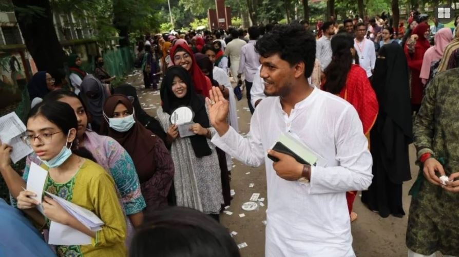 ছাত্রদল নেতা আবিদুলের অভিযোগ: ভোটকেন্দ্রে প্রবেশ বাধা