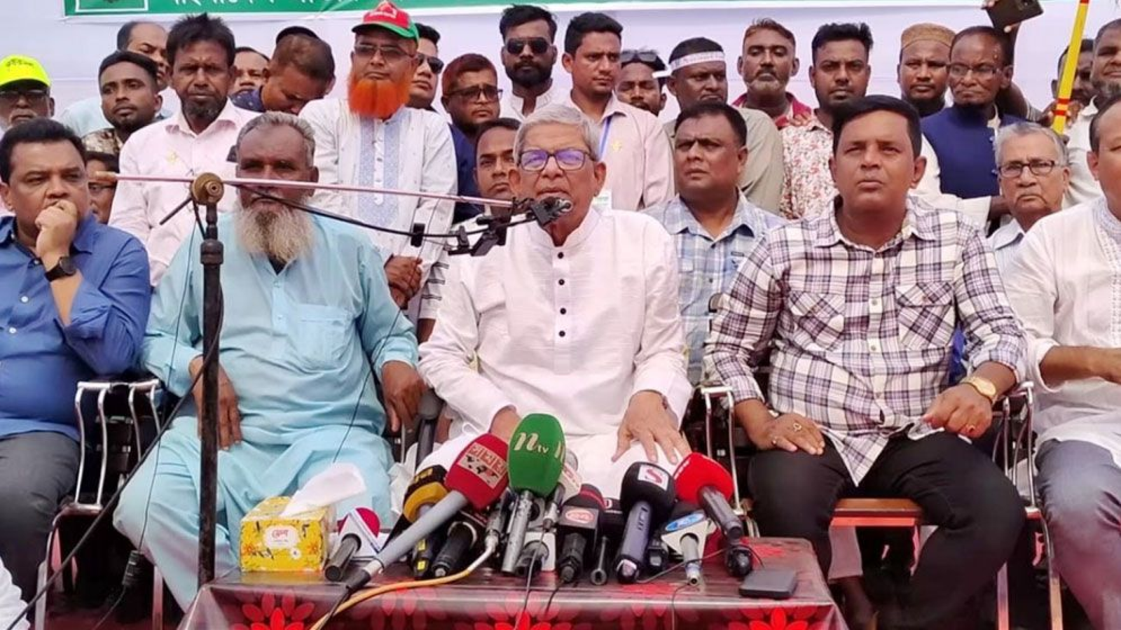 ‘দেশে যত সংকট চলছে সবই নাটক’ বিস্ফোরক মন্তব্য:মির্জা ফখরুলের