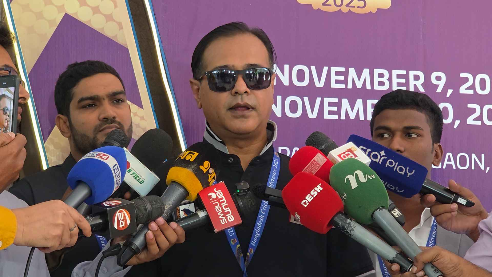 নারী ক্রিকেটকে বাঁচাতে দ্রুত সমাধানের আহ্বান আসিফ আকবরের