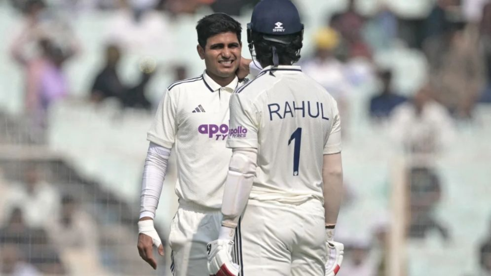 কলকাতা টেস্ট থেকে ছিটকে গেলেন অধিনায়ক শুবমান গিল