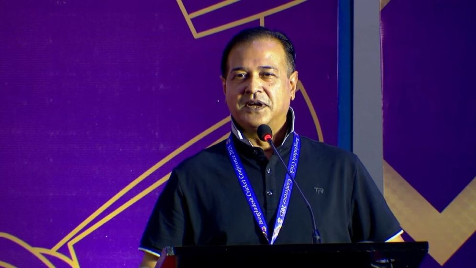 আসিফের মন্তব্যে বাফুফের কাছে ক্ষমা চাইল বিসিবি