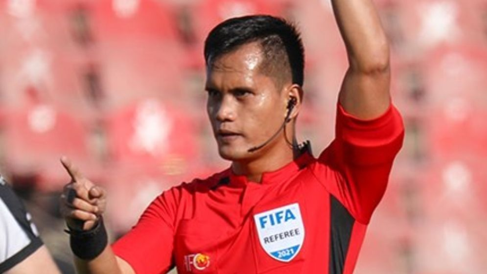 বাংলাদেশ–ভারত লড়াইয়ে আবার আলোচনায় সেই রেফারি