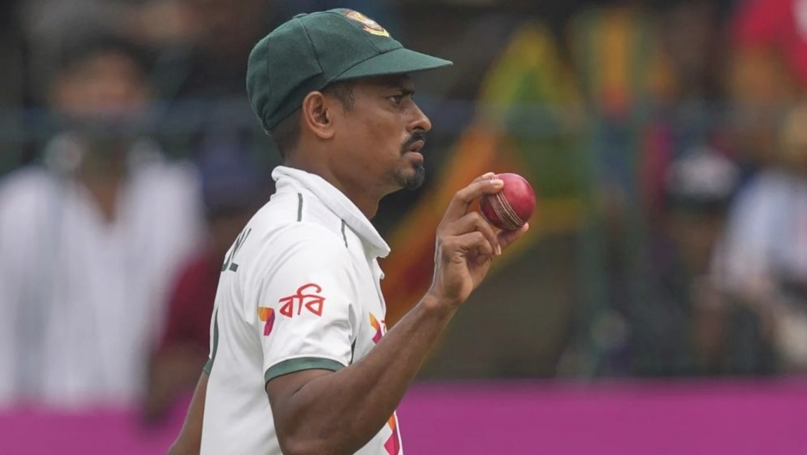 মিরপুরে জাদু, সাকিবের রেকর্ড ভেঙে ইতিহাস গড়লেন তাইজুল ইসলাম