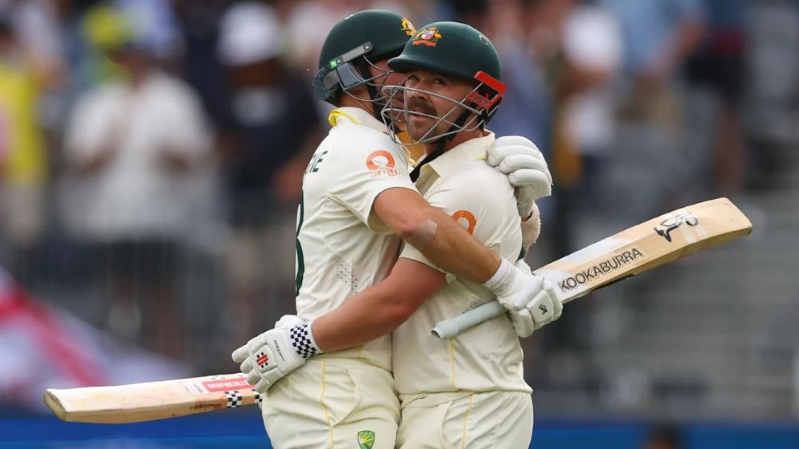 দ্রুততম সেঞ্চুরির বিশ্ব রেকর্ড হেডের,দেড় দিনেই  ইংল্যান্ডকে উড়িয়ে দিল অস্ট্রেলিয়া